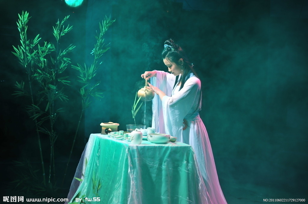 权重逼空该如何操作